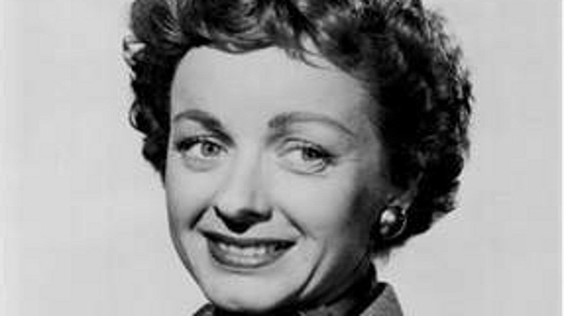 Noel Neill played Lois Lane in the original movies back in the 40s and 50s