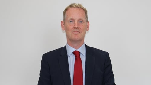 Mr McDowell had been advising Enda Kenny on economic issues since 2011
