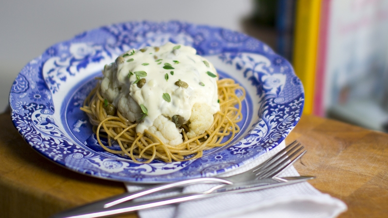It doesn't get any easier than this! Or delicious! Op Trans: Cauliflower & caper pasta will get you fired up for the weekend without spending too much time in the kitchen.