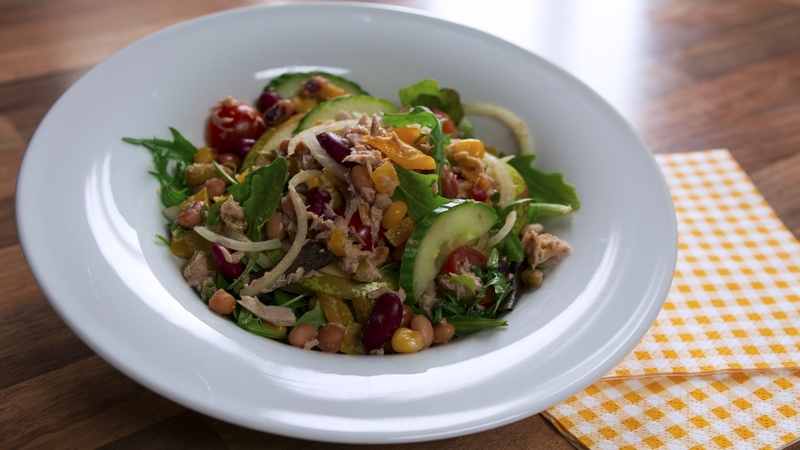 Turn to tuna when you need a healthy and filling option. It is one of the best foods for heart health.