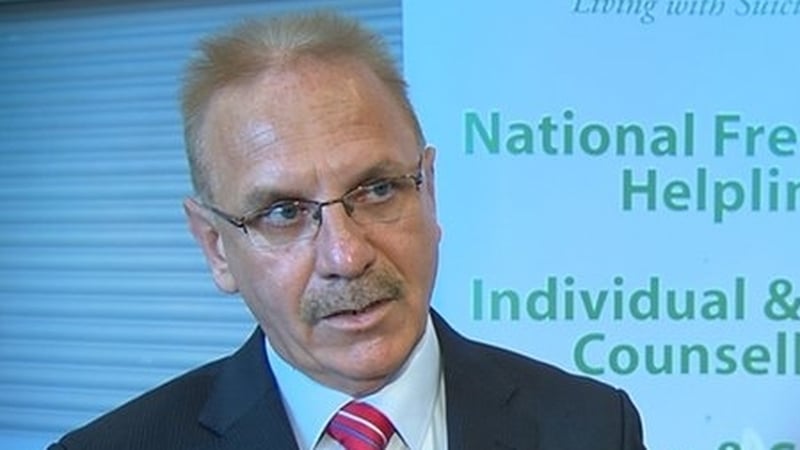 Paul Kelly posed as a doctor in the 1980s