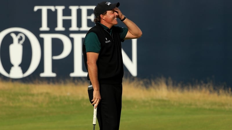 Phil Mickelson: 'I don't understand what just happened. It moved....I don't understand'