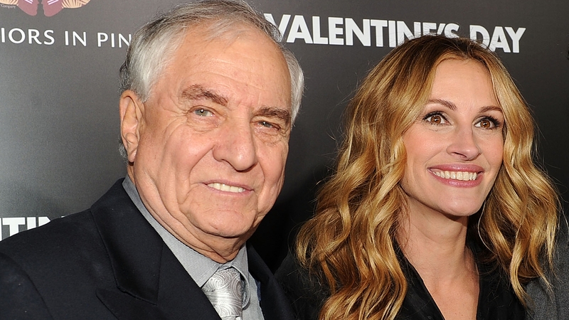Garry Marshall and Julia Roberts - The director credited the actress with persuading Richard Gere to star opposite her in Pretty Woman