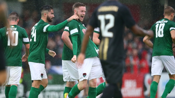 Sean Maguire congratulates goalscorer Kevin O’Connor