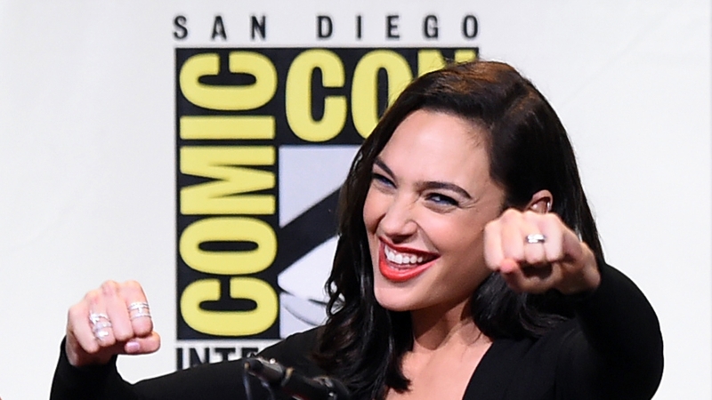 Gal Gadot has treated fans to a sneak peek of Wonder Woman 1984