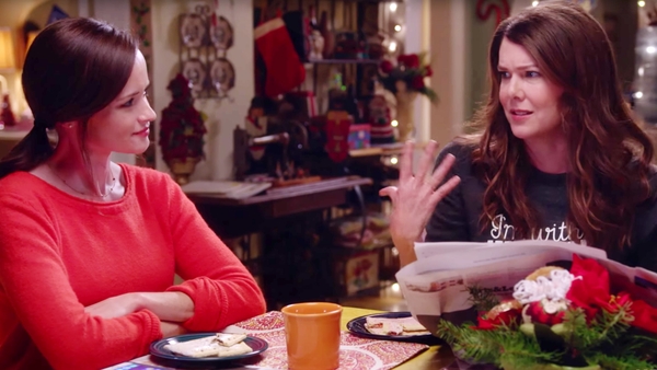 Gilmore Girls stars Alexis Bledel and Lauren Graham