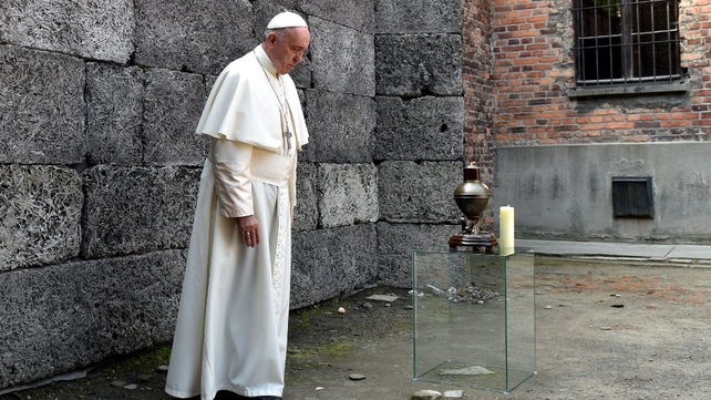 The Pontiff prays at the Death Wall in the former Nazi concentration camp
