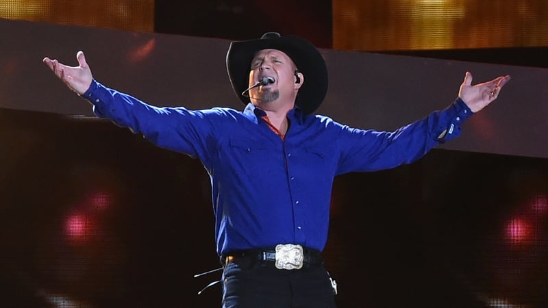 Garth Brooks: friends in high places. Bigly