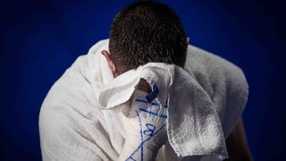 Joe Ward hangs his head after his defeat to Ecuador's Carlos Andres Mina