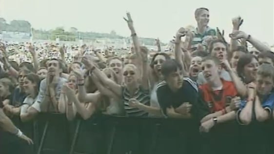 Oasis fans in Páirc Uí Chaoimh (1996)