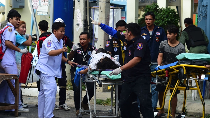 Ceathrar ar a laghad marbh sa Téalainn