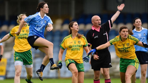 Dublin's Sinead Aherne watches her shot go over the bar
