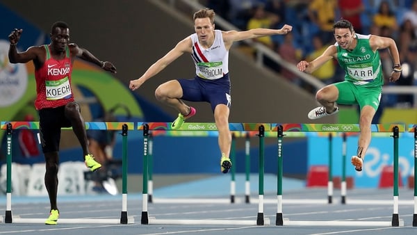 Thomas Barr on his way to winning his semi-final