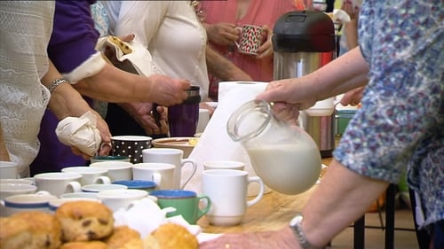 Report says those who have a high level of social integration have better physical and mental health