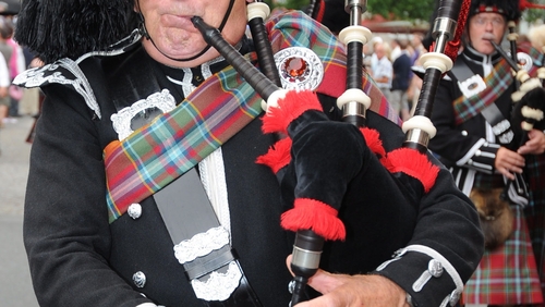 Bagpipe player had inhaled fungi growing inside pipes