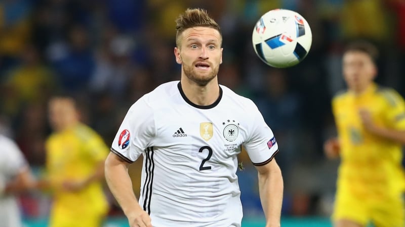 Shkodran Mustafi is on the verge of joining Arsenal