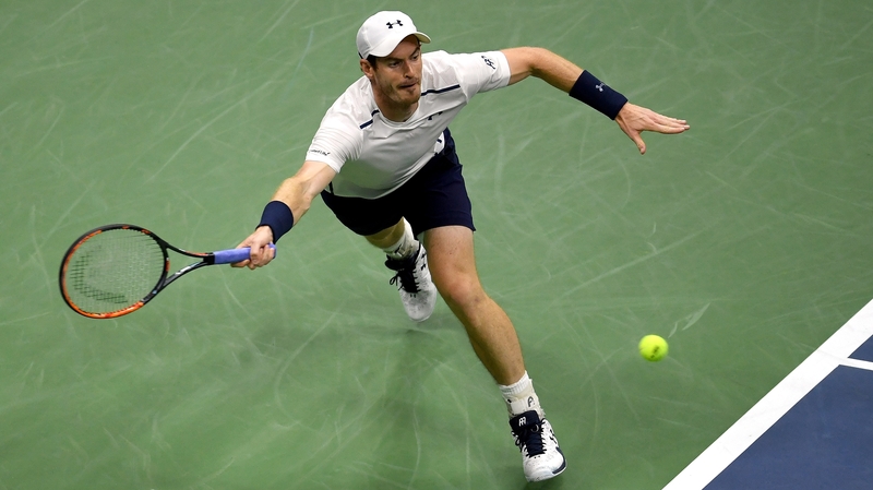 Andy Murray claimed victory in straight sets