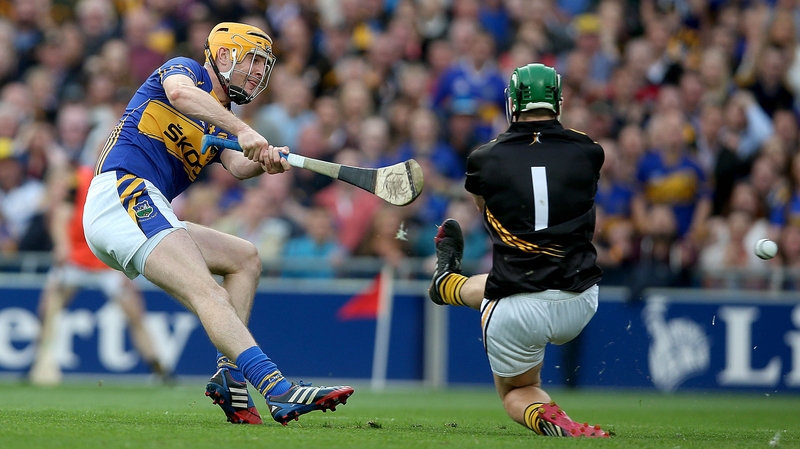 Seamus Callanan scores a goal past Eoin Murphy in the 2014 final replay