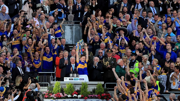 Brendan Maher lifts the Liam MacCarthy Cup