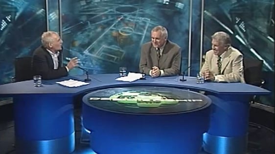 Eamon Dunphy, Bertie Ahern, John Giles (2001)