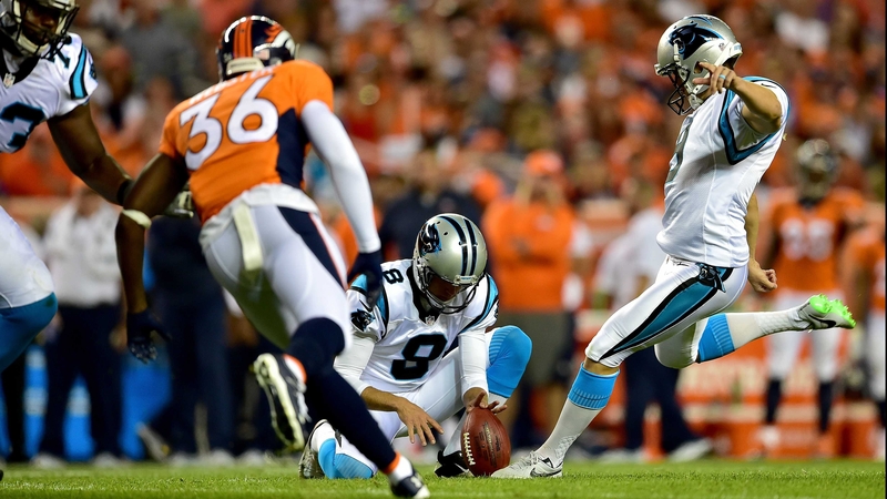 Graham Gano missed this kick to win the game for the Carolina Panthers
