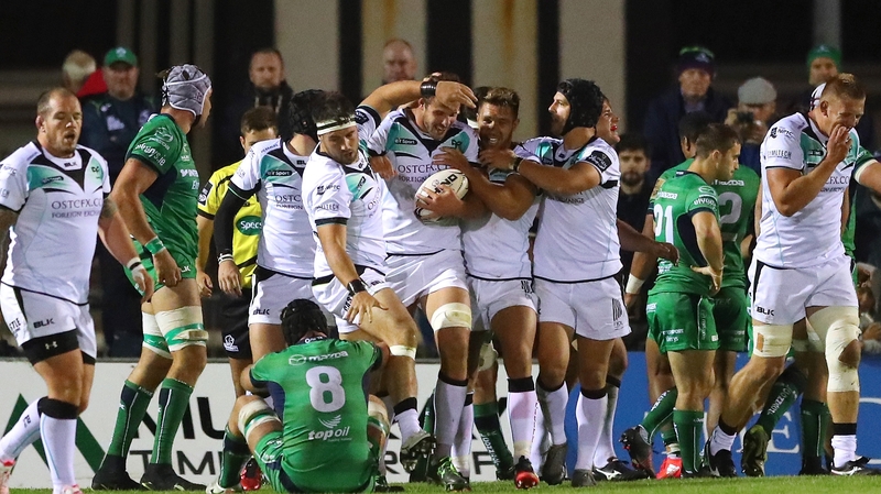 Ospreys' Tyler Ardron celebrates scoring his side's second try