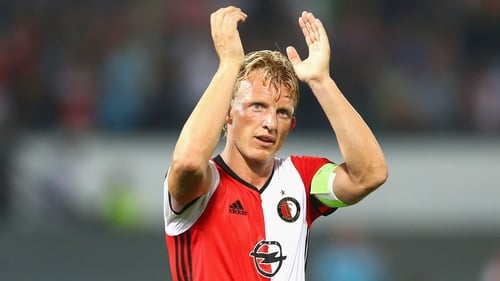 Dirk Kuyt applauds the fans after Feyenoord's win over Manchester United