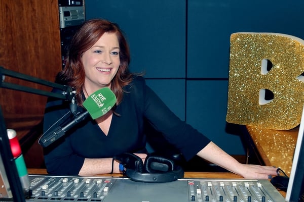 This year at the National Ploughing Championships Bláthnaid Ní Chofaigh is teaming up with Rónán Mac Aodha Bhuí to bring their show Rónán agus Bláthnaid Beo live from the championships. We caught up with Bláthnaid ahead of next weeks ploughing.