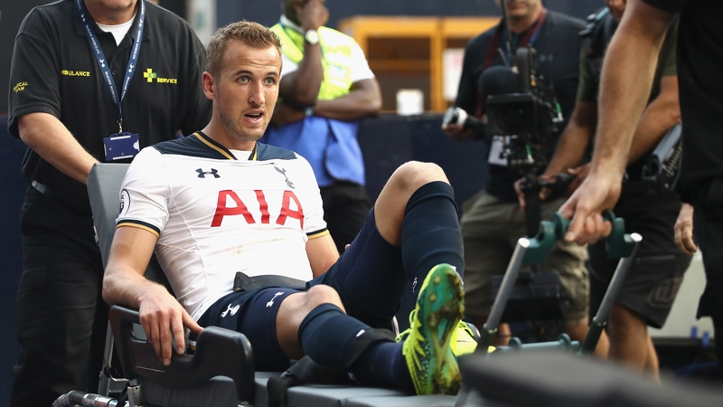 Harry Kane was stretchered off in Spurs' win over Sunderland