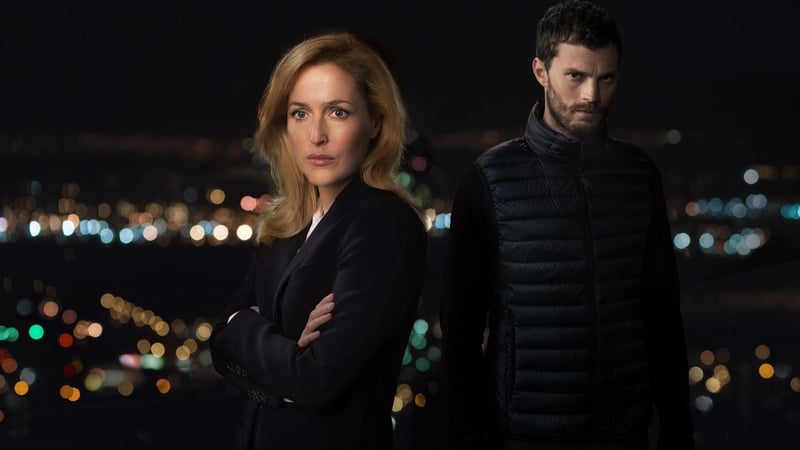 Watch out, he's behind you! Gillian Anderson and Jamie Dornan in The Fall.