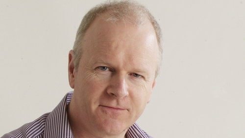 The visionary Irish guitarist Brian Farrell conjures a Hispanic mood, shot through with sun and shade on the album Luminoso