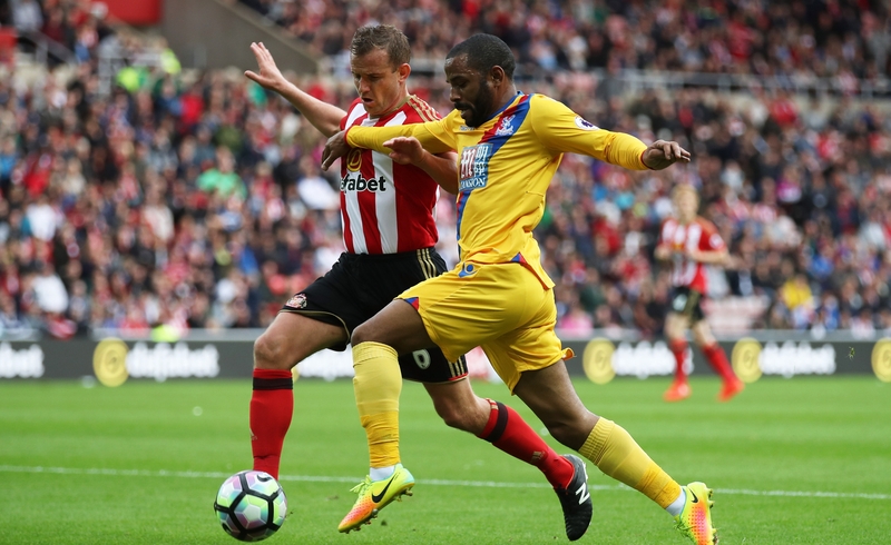 Lee Cattermole was last seen in action in Sunderland's 3-2 loss to Crystal Palace