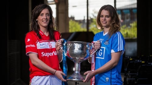 Rival senior captains - Ciara O'Sullivan and Noelle Healy