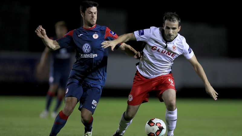 Jimmy Keohane (L) in action for Sligo