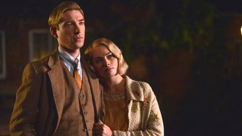 Domhnall Gleeson and Margot Robbie in Goodbye Christopher Robin