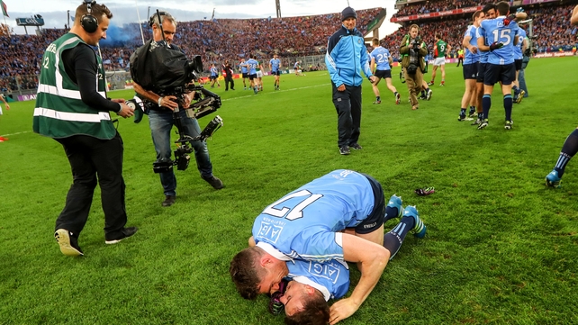 Philly McMahon and Paddy Andrews embrace