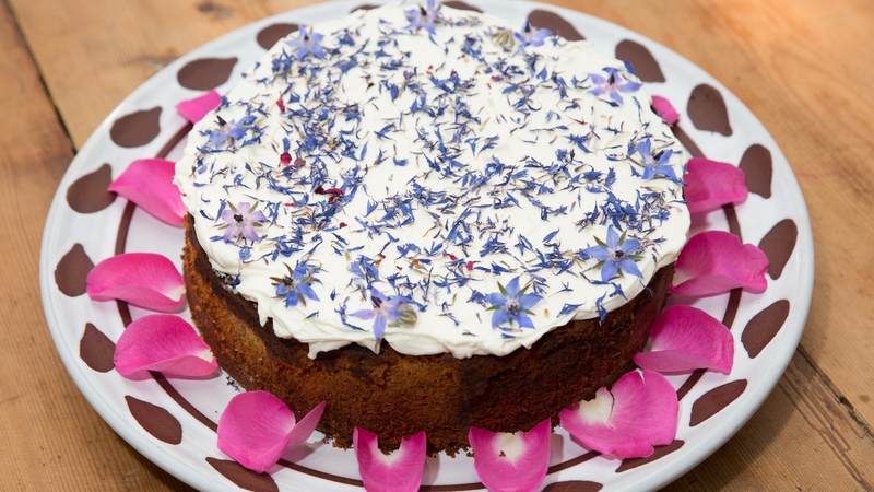 Alix Gardner's Cookery School shares their recipe for gluten-free hazelnut and ricotta cake. Yum!