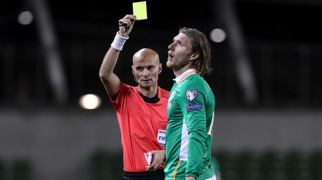 Jeff Hendrick receives a yellow card, ruling him out of Sunday's qualifier away to Moldova
