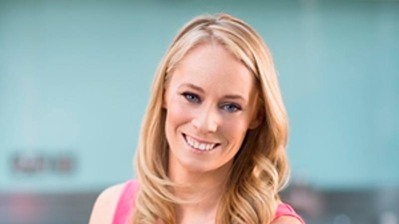 Derval O'Rourke visited Today with Maura and Dáithí to share her tasty Turkey Stir Fry!