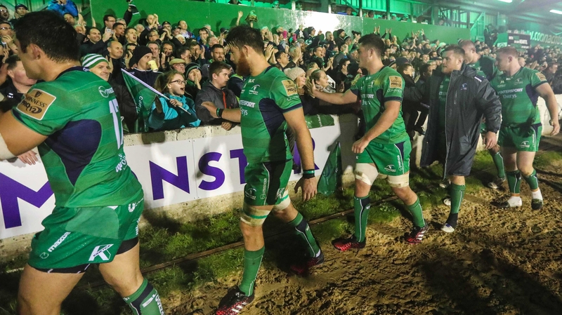 Connacht players thanks the crowd after their win against Ulster