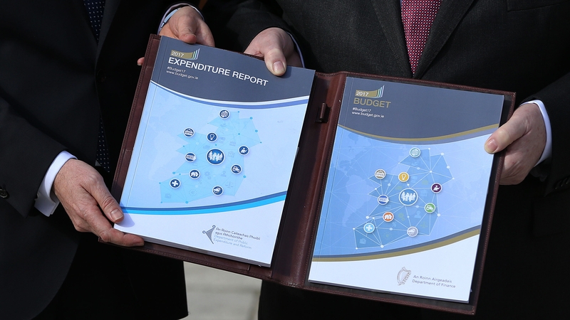 Budget 2017 sees the Earned Income Tax Credit to go up by €400 to €950