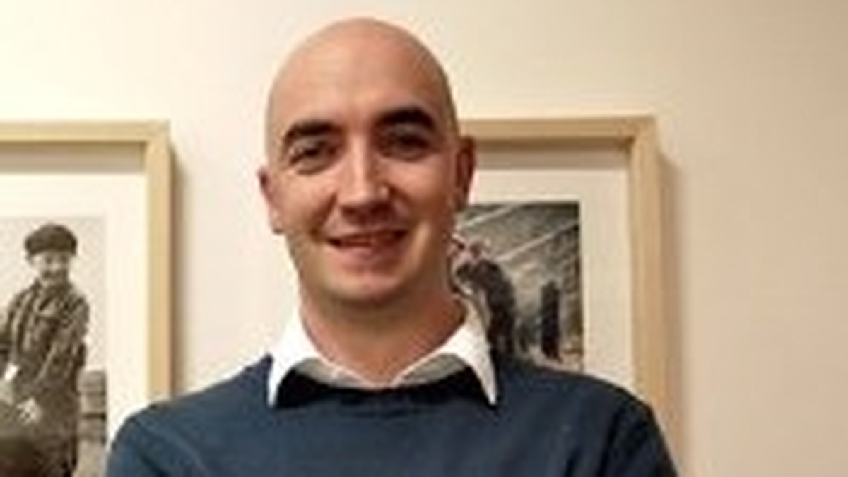 Daithí de Mórdha, Stiúrthóir Ionad an Bhlascaoid Mhóir. 