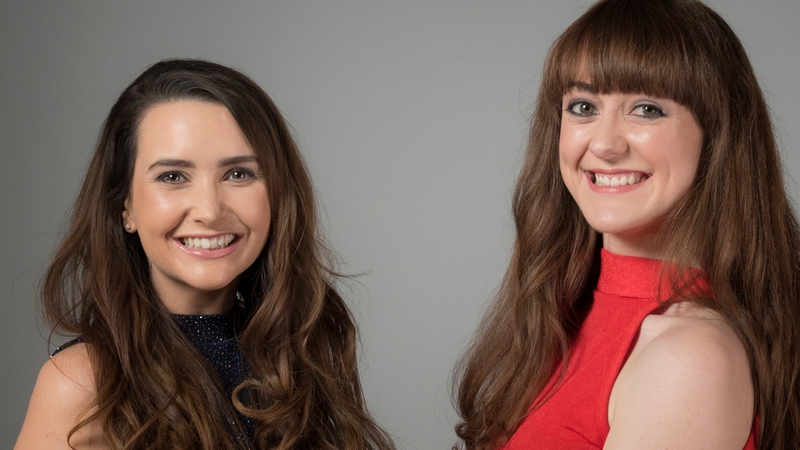 Katy and Dee on Ros na Rún