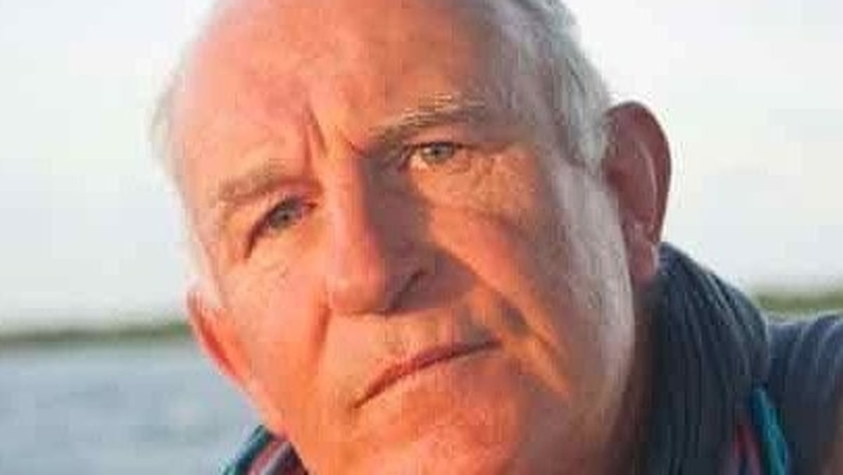 Frank Reidy, ceannfort airm agus saineolaí míleata.  