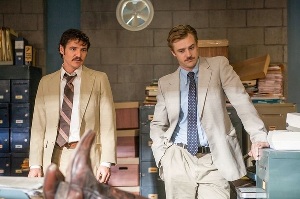 Agents Steve Murphy and Javier Peña as they are portrayed in Narcos
