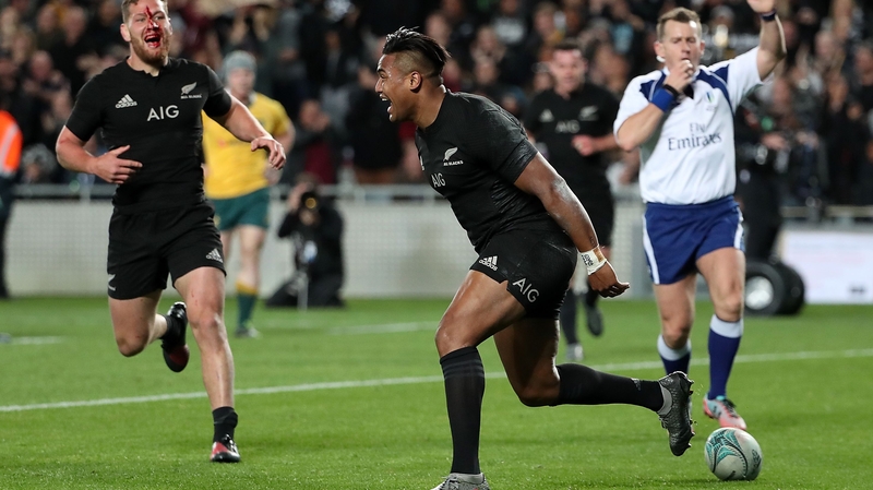 Julian Savea celebrates a try