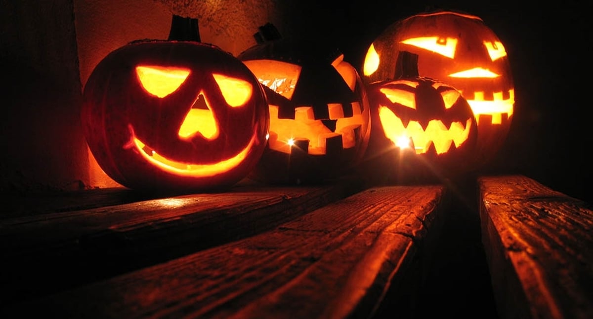 The children of Dromiskin are ready for Halloween