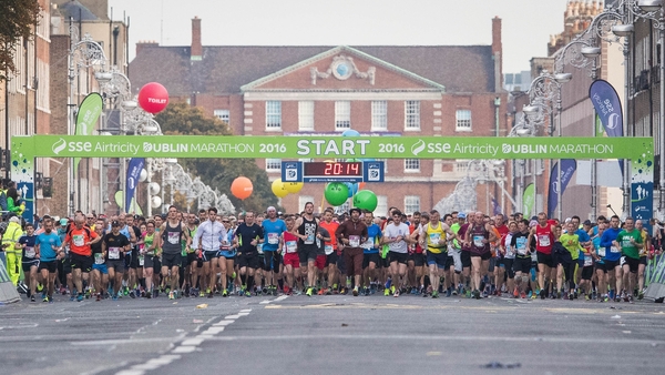 Over 19,500 people race in the 2016 Dublin City Marathon