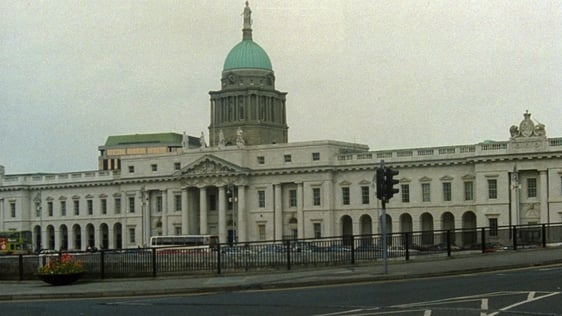 Custom House Dublin (1991)
