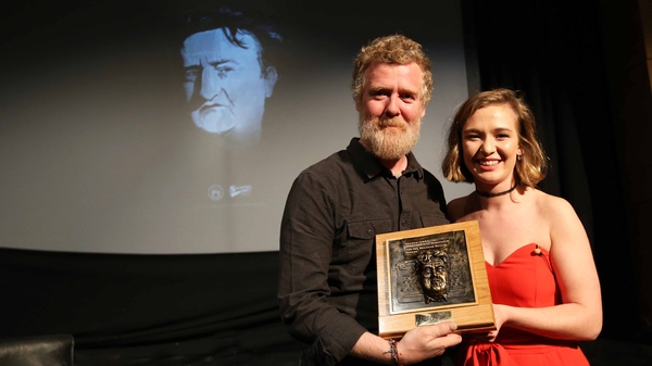 Glen Hansard with Chairperson of DIT Societies Student Media & Arts Committee, Tara Kelleher Photo: Sasko Lazarov